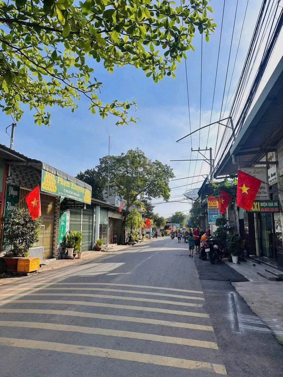 Nhà phố bán Bình Tân 5,5x17m, 93.5m² - 2 tỷ - Ảnh 1