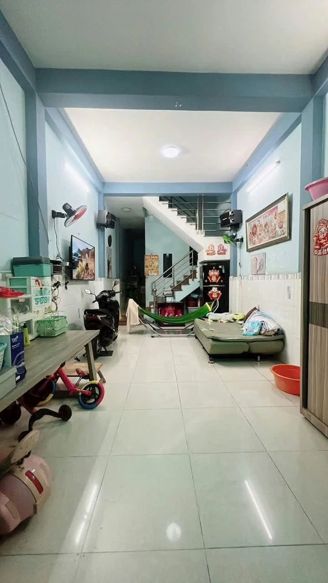 Bán nhà Quận 4 100m² kinh doanh 6 tỷ 3 - Ảnh 1
