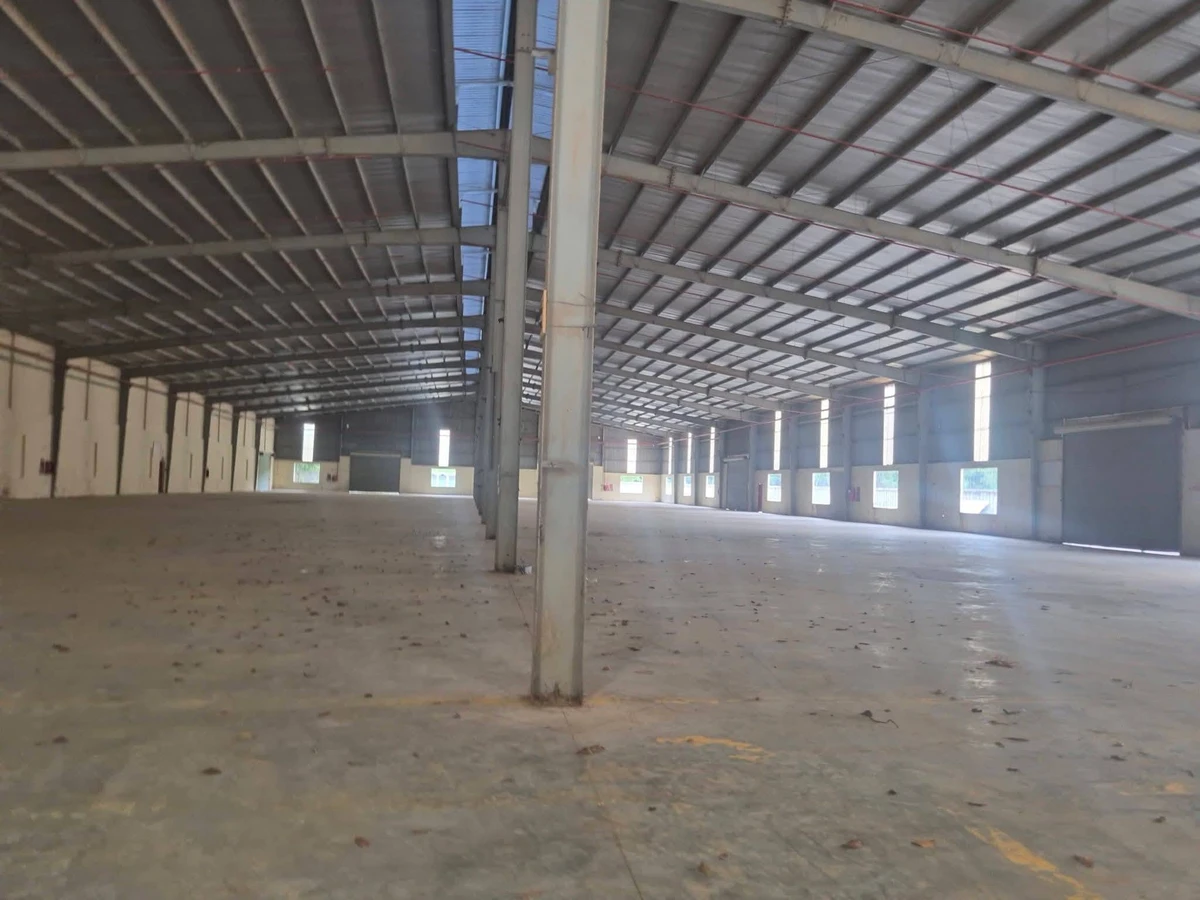 Cho thuê nhà xưởng 10.800m² Bến Cát, Bình Dương - Ảnh 1