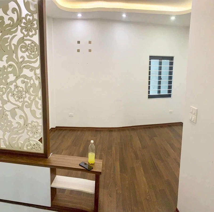 Cho thuê nhà nguyên căn 4 tầng, 40m2, 4 phòng ngủ, 9 triệu/tháng, Hoài Đức - Ảnh 1