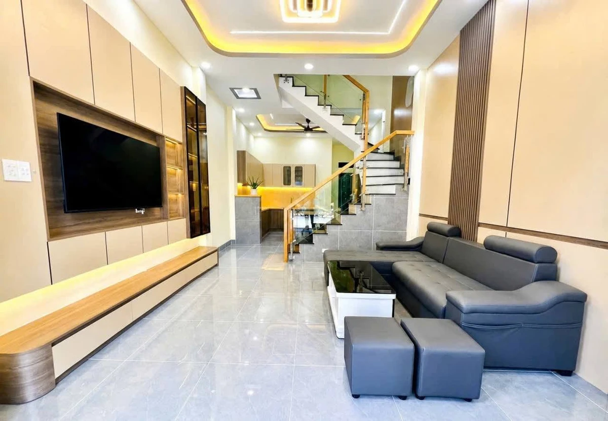 Bán nhà 1 trệt 1 lầu 56m² Hóc Môn 2 tỷ 90 - Ảnh thu nhỏ 2