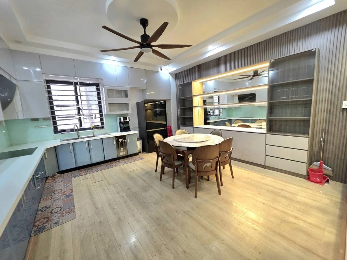 Bán nhà 4 tầng mặt tiền Tiểu La, 80m2 - Ảnh thu nhỏ 3