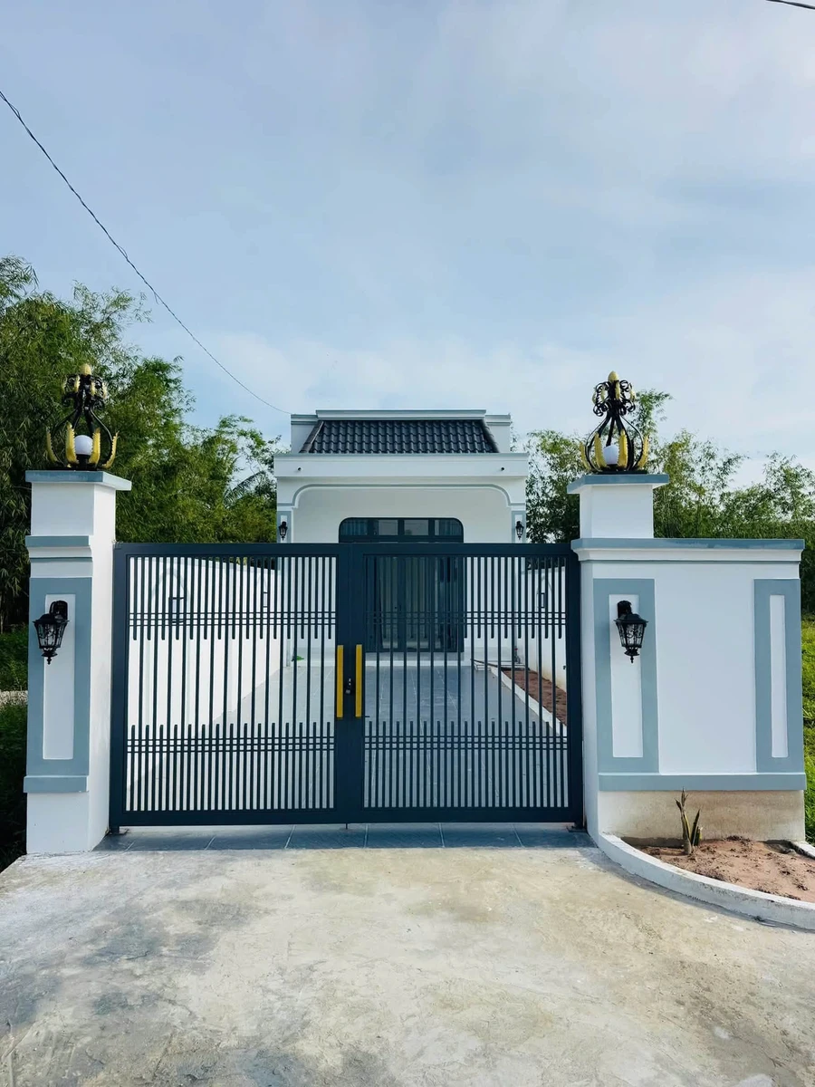 Bán nhà mới 5x43m, 2PN, 2WC, full thổ cư tại Trí Bình, Châu Thành, Tây Ninh - Ảnh 1