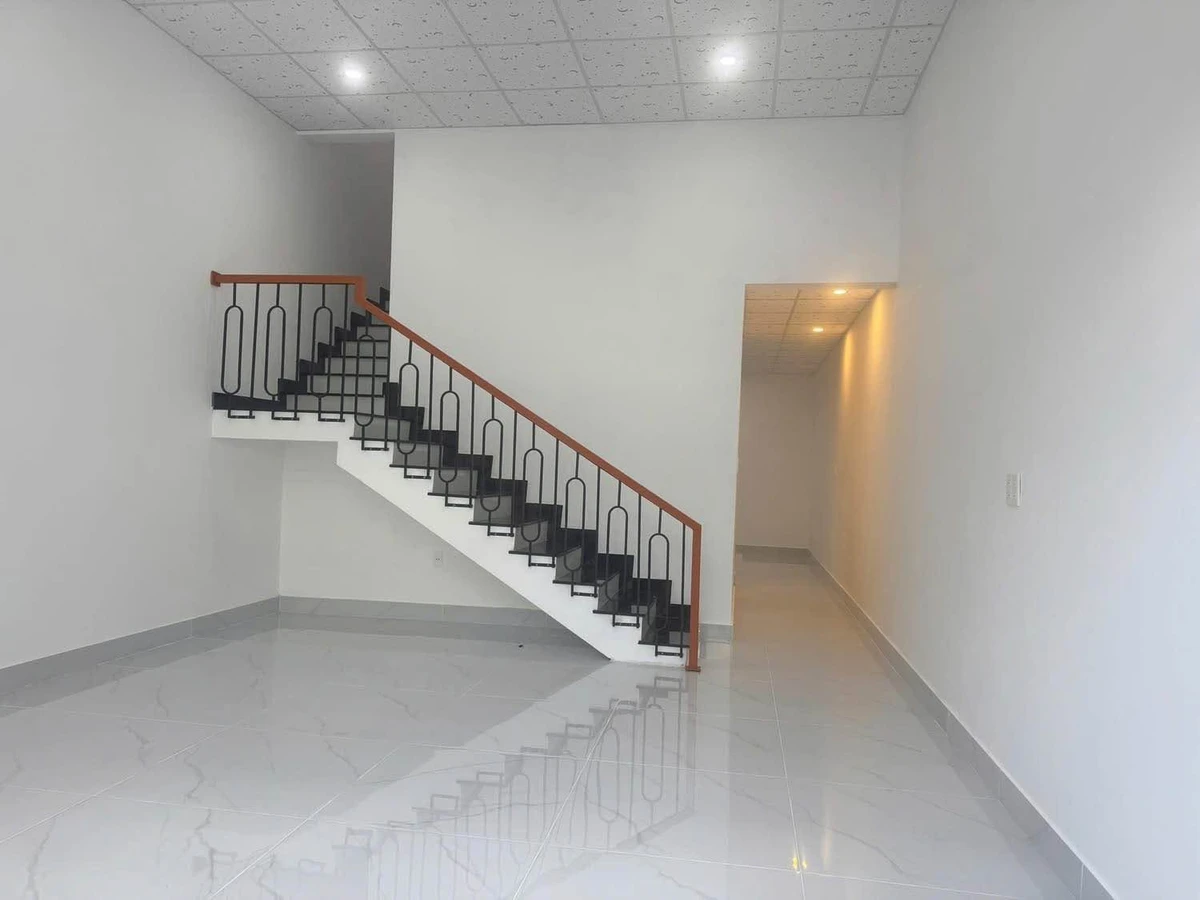 Bán nhà mê lửng 5x17m, 3 phòng ngủ, giá 3,99 tỷ, đường Mai Hắc Đế, Buôn Ma Thuột - Ảnh thu nhỏ 3