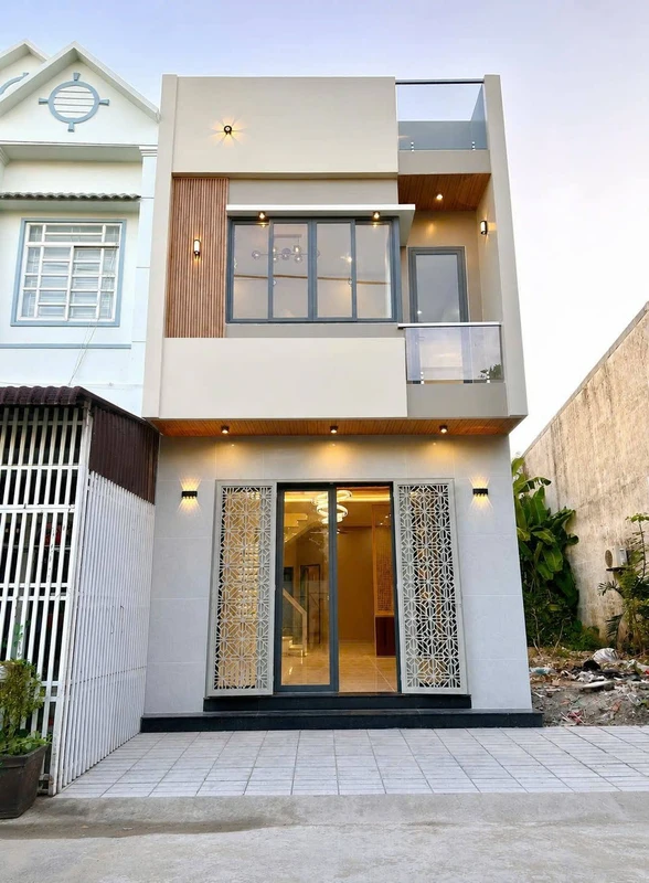 Nhà mặt tiền Đặng Thái Mai Rạch Giá 76m² 3PN giá 2,98 tỷ