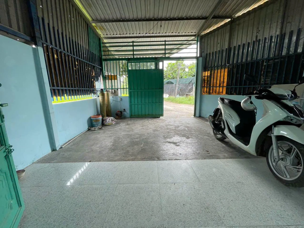 Bán nhà cấp 4 75m2 thị trấn Đức Hòa, Long An giá 490 triệu - Ảnh thu nhỏ 3