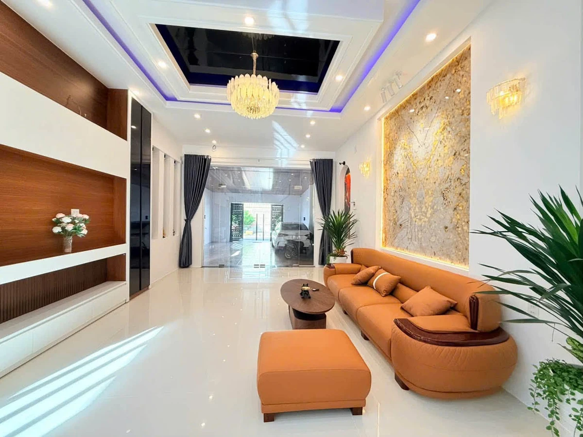 Nhà bán 4 tỷ 390, 270m², 4 phòng ngủ, Rạch Giá, An Giang - Ảnh 1