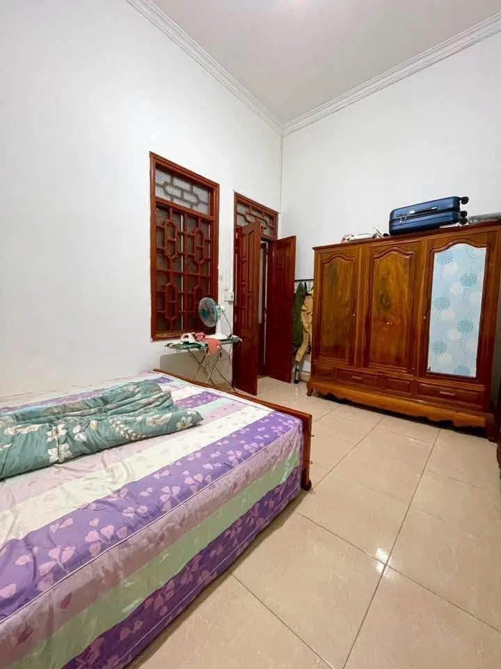 Bán nhà mặt tiền 5x20m Lý Đạo Thành Quảng Ngãi 3 tỷ - Ảnh thu nhỏ 3