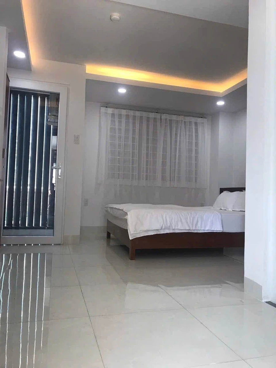 Bán tòa căn hộ 7,5 tầng phố Tây Nha Trang 398m² giá 15 tỷ - Ảnh thu nhỏ 4