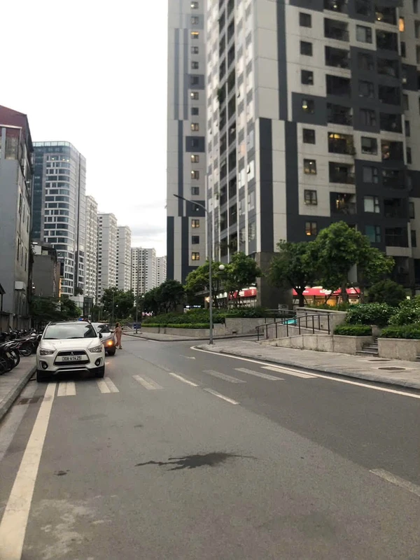 Bán nhà 3 tầng 74m Kim Ngưu, ngõ thông ô tô, Hai Bà Trưng