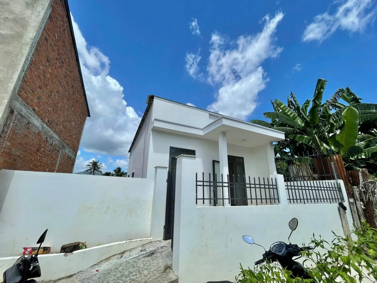 Bán nhà cấp 4 89.1m2 với sân vườn Nha Trang 1 tỷ 780 triệu - Ảnh 1