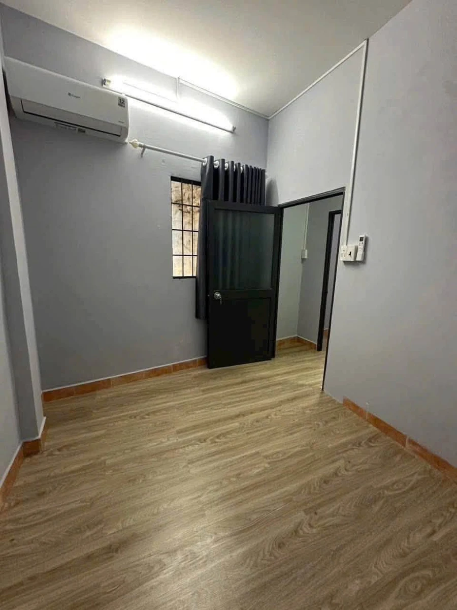 Nhà riêng bán 1 tỷ 680 triệu Quận 8, 17.5m² có sổ hồng - Ảnh thu nhỏ 5