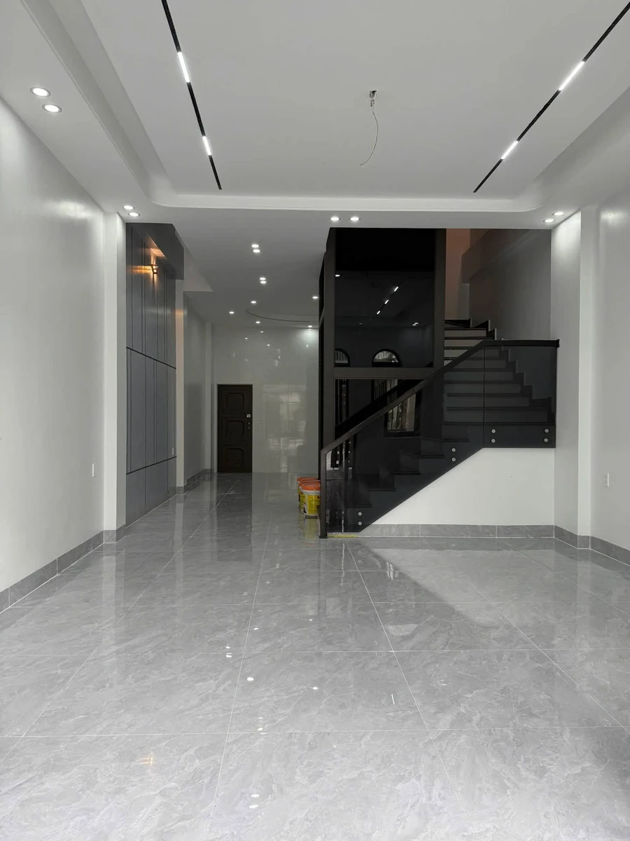 Bán nhà 4 tầng 75m² hiện đại Hạ Long Quảng Ninh - Ảnh thu nhỏ 2