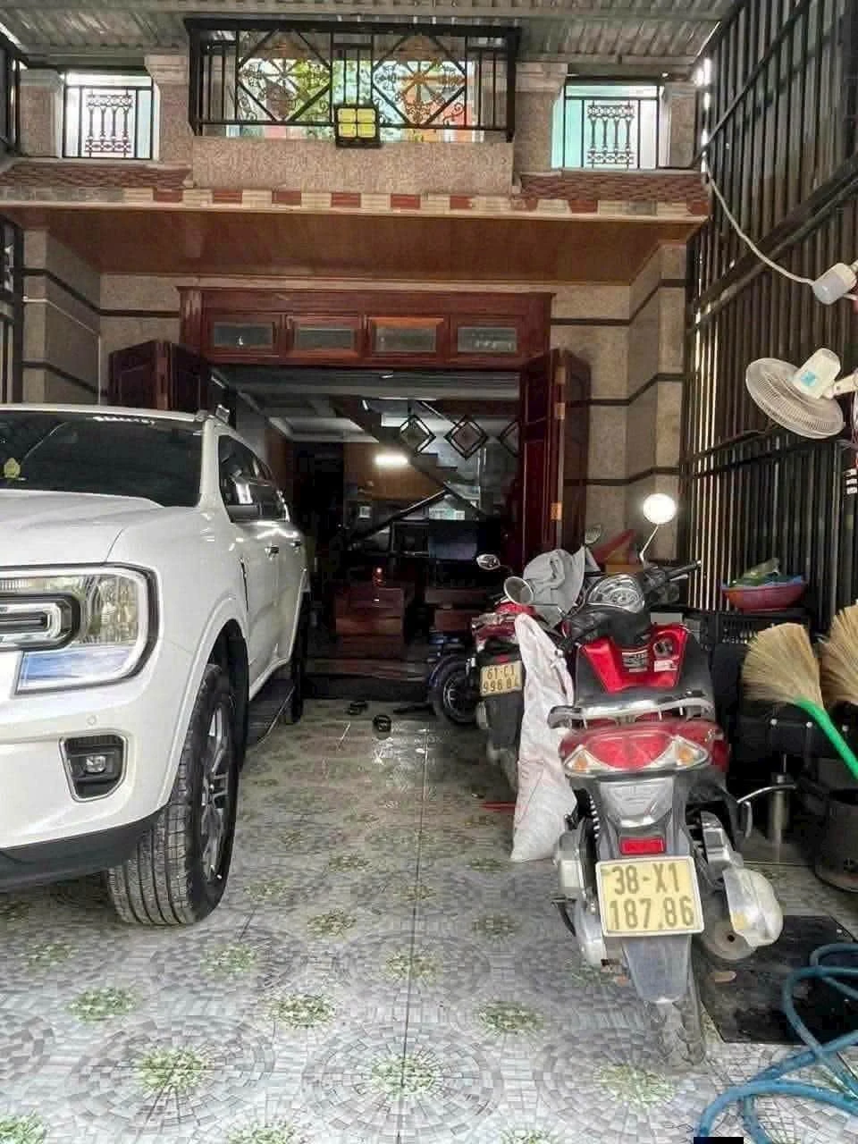 Bán nhà Bình Chánh 115m² 3 phòng ngủ 3 tỷ 8 - Ảnh 1