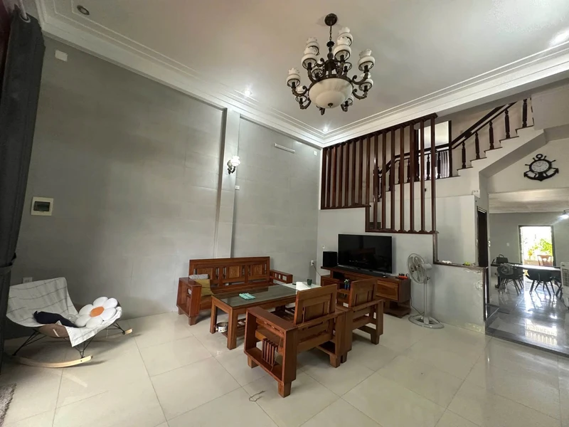 Bán nhà 2.5 tầng 95m2, 3 phòng ngủ tại KQH Ngọc Anh, TP Huế
