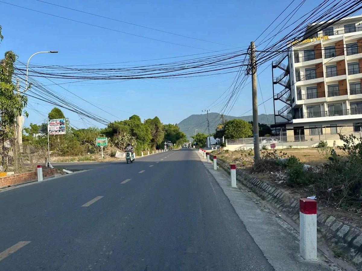 Bán đất 909m2 đường Lê Hồng Phong gần biển Dốc Lết - Ảnh thu nhỏ 2