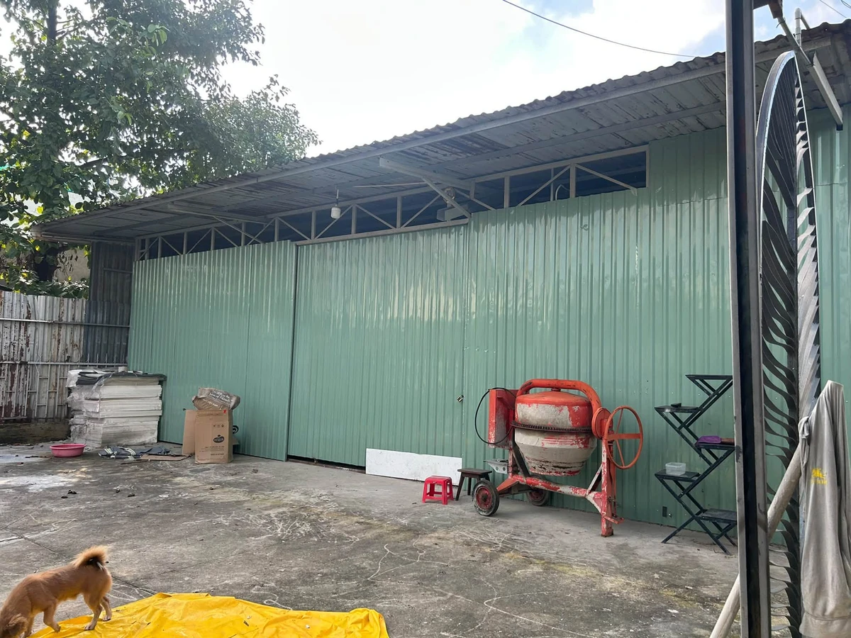 Cho thuê kho 200m2 gần cây dầu đôi, Quận 12 - Ảnh 1