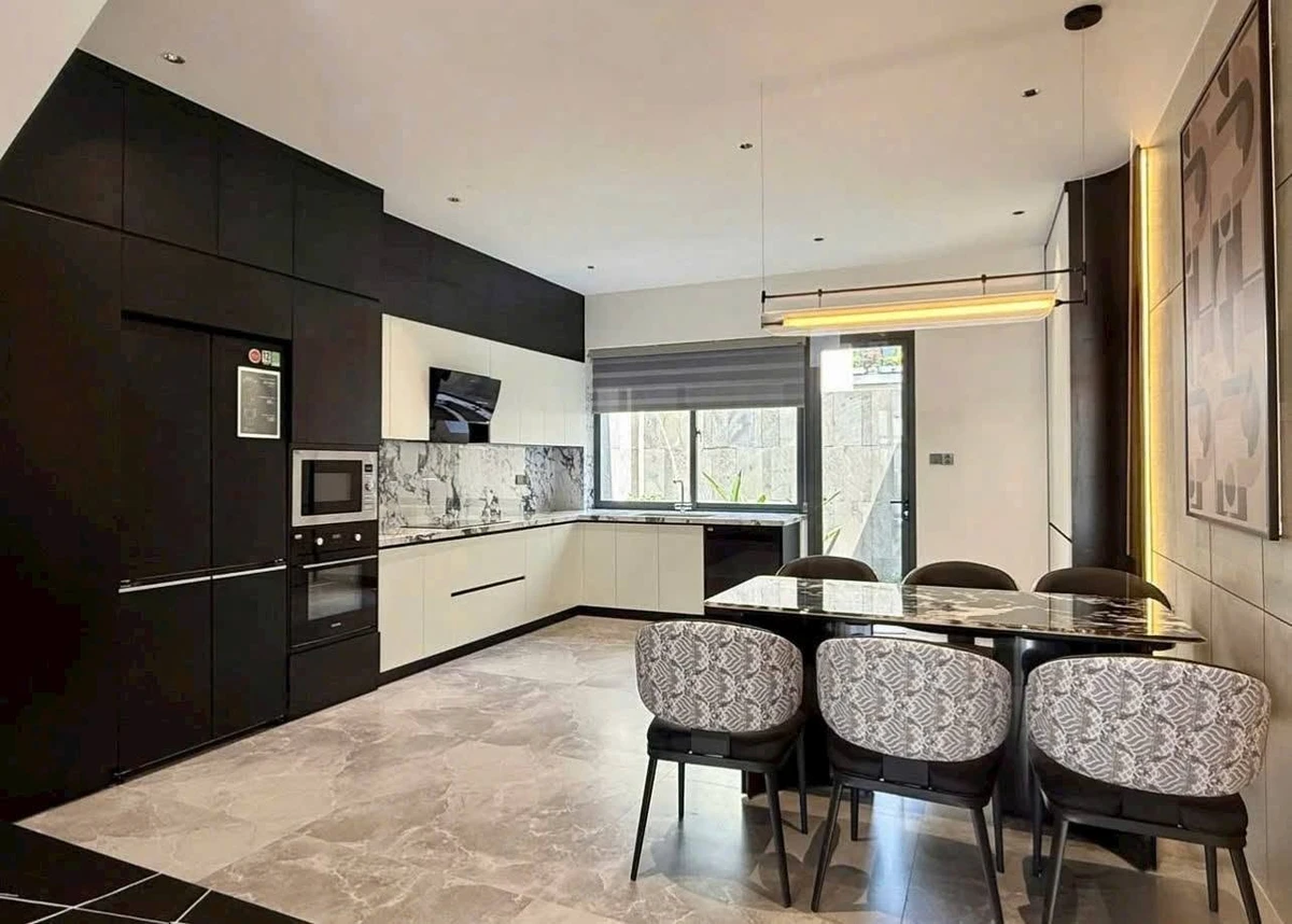 Bán nhà 3 tầng 100m2 nội thất cao cấp An Khánh 8 tỷ 150 triệu - Ảnh thu nhỏ 4