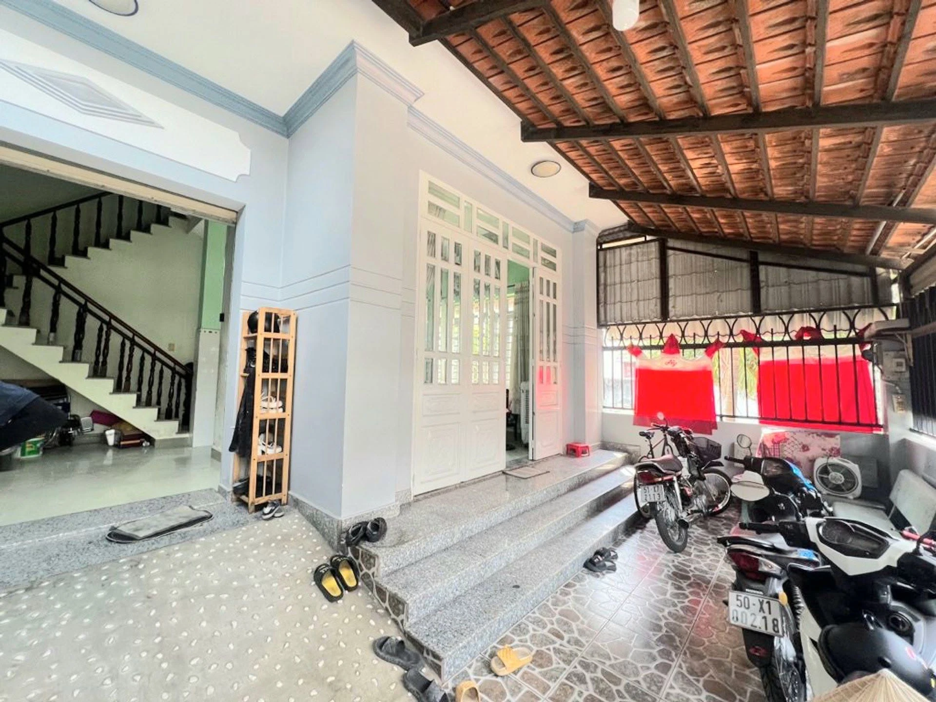 Bán nhà phố 92m² 5 phòng ngủ Thủ Đức 7.2 tỷ - Ảnh 1