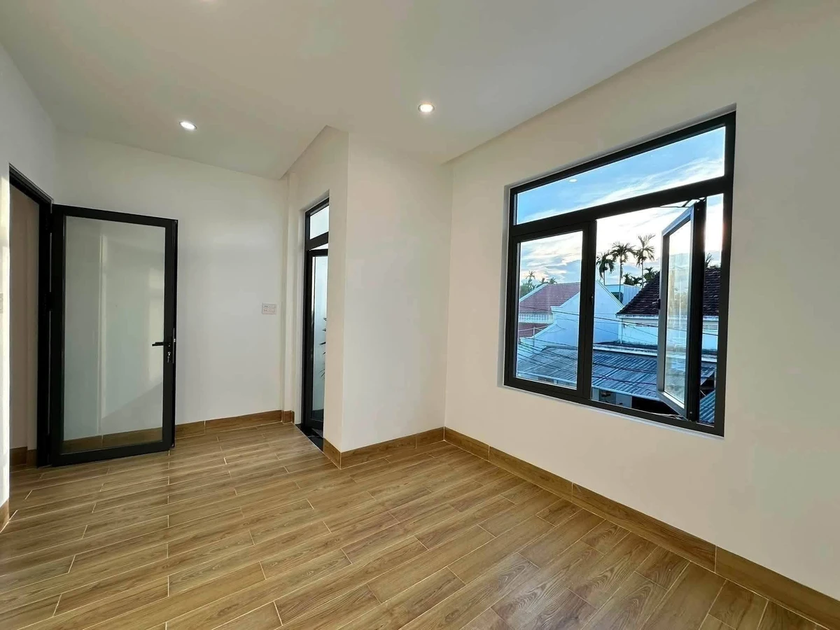 Bán nhà 3PN 105m² Nguyễn Công Phương Quảng Ngãi - Ảnh thu nhỏ 4