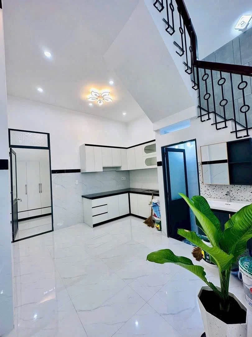 Bán nhà 3 tầng 47m2 đường Hoàng Văn Thụ, Quy Nhơn - Ảnh thu nhỏ 4