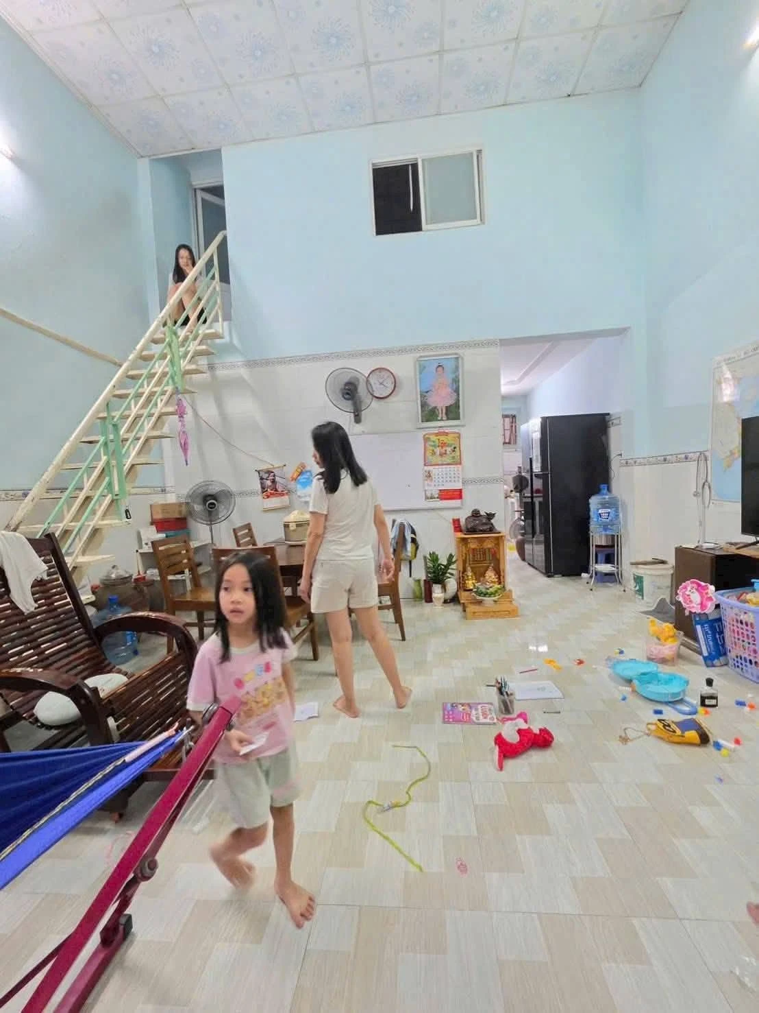 Bán nhà sổ chung Dĩ An 50m² thổ cư 100% giá 1,7 tỷ - Ảnh 1