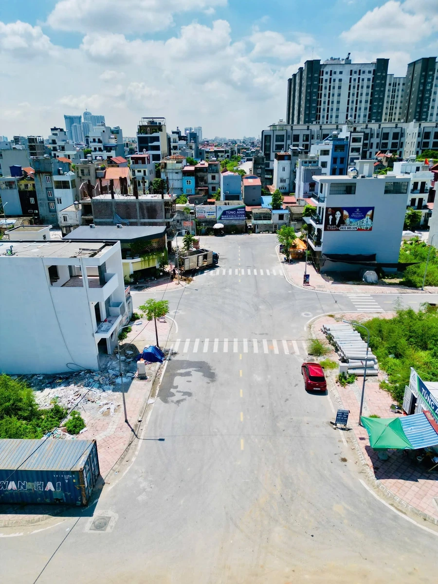 Bán lô đất 72m2 mặt đường 25m Lê Lai Q.1 - Ảnh thu nhỏ 3