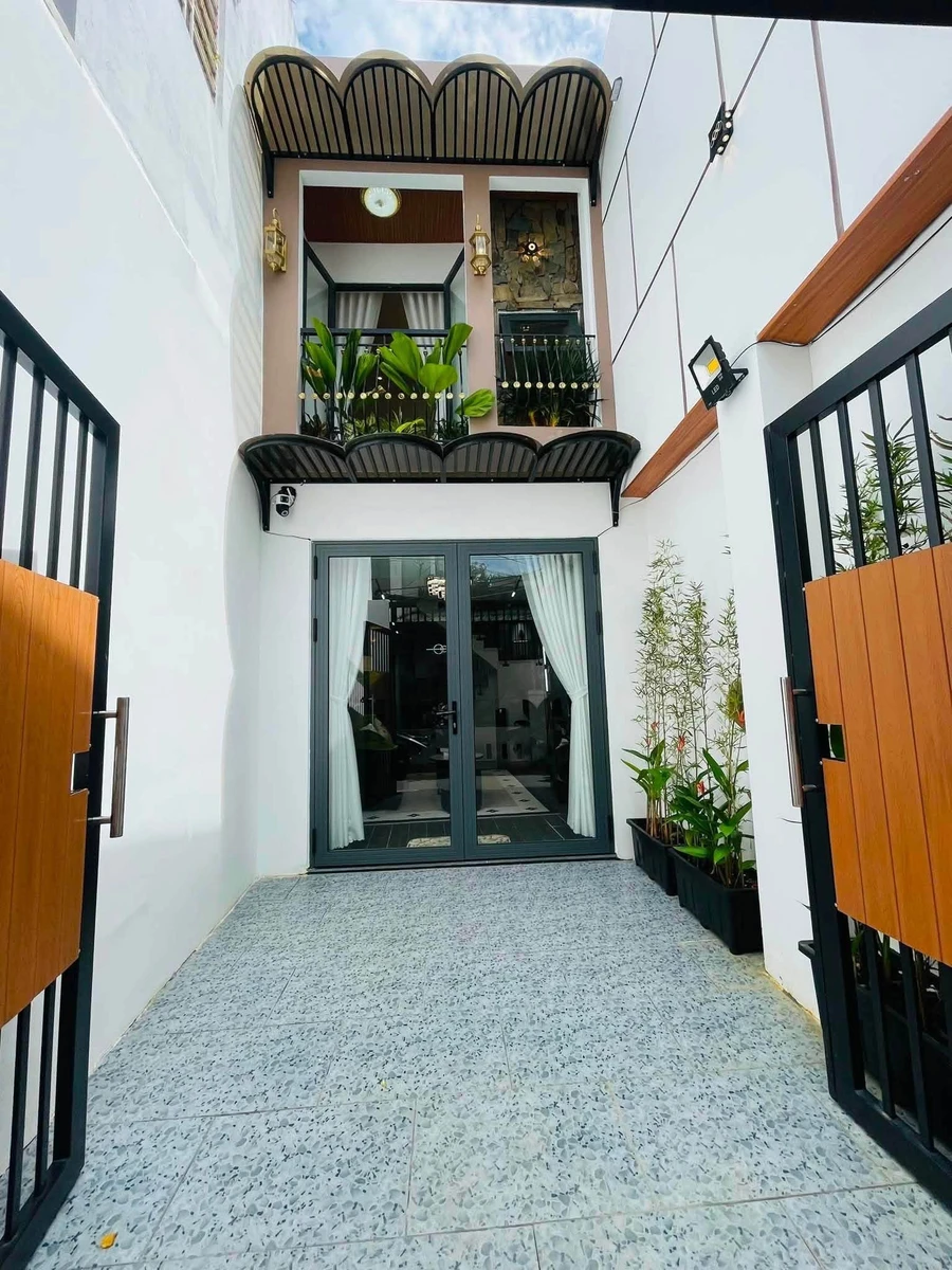 Bán nhà 2 tầng 62m² 3PN Hùng Vương - Ảnh 1