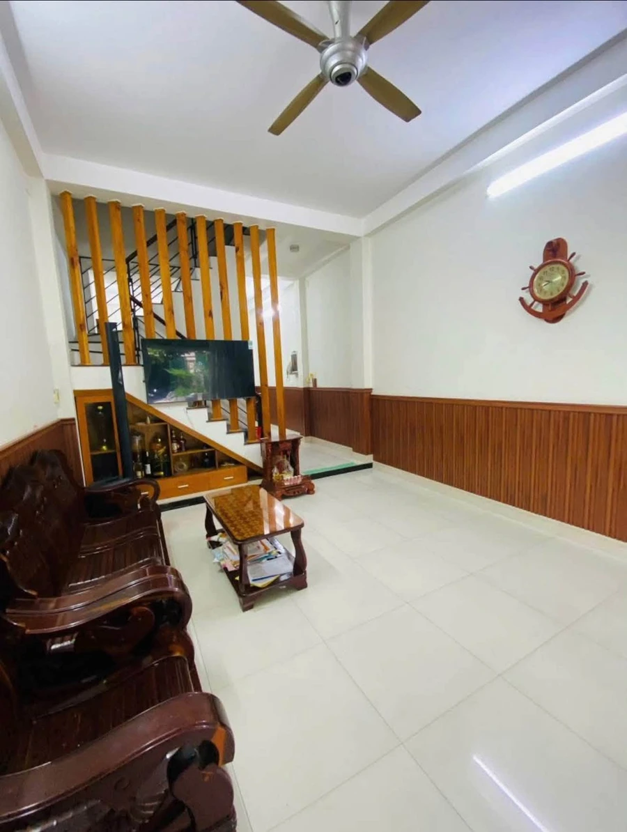 Bán nhà 60m² 3 phòng ngủ Đông Hòa 4,99 tỷ - Ảnh thu nhỏ 3
