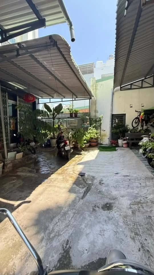 Bán nhà mặt tiền 3 tầng 50m2 Phường Đống Đa Quy Nhơn - Ảnh thu nhỏ 2