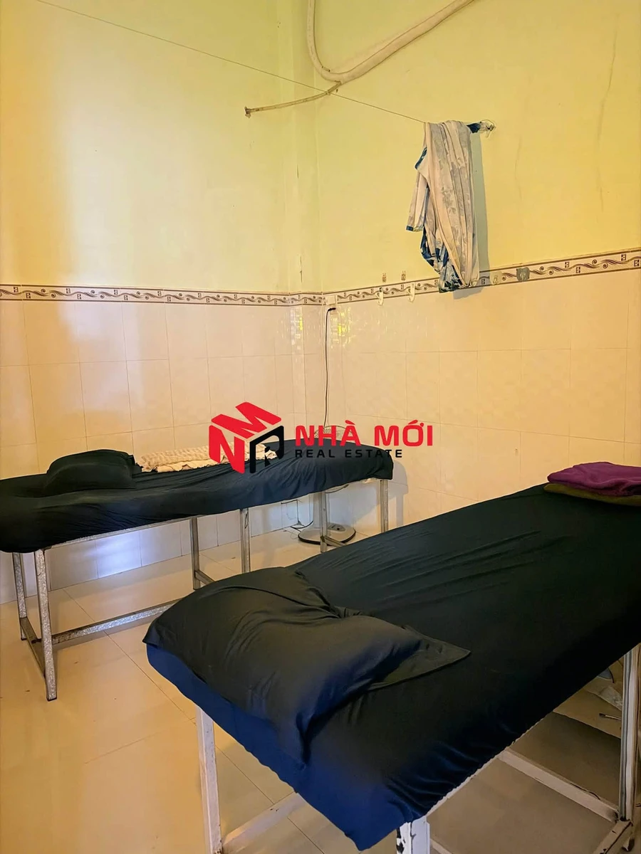 Bán nhà 3 tầng 6PN mặt tiền Ngô Gia Tự, 80m2 - Ảnh thu nhỏ 3
