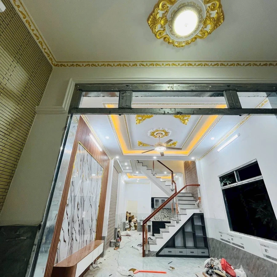Bán nhà mái Thái 200m², 4PN, 2WC, Long Bình - Ảnh thu nhỏ 3