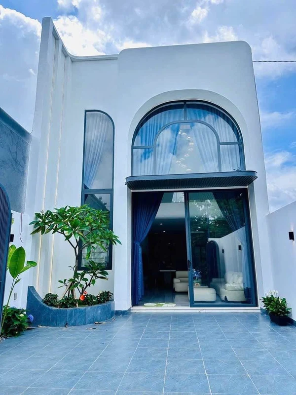 Bán nhà 1 mê lửng 120m², full nội thất, Buôn Ma Thuột