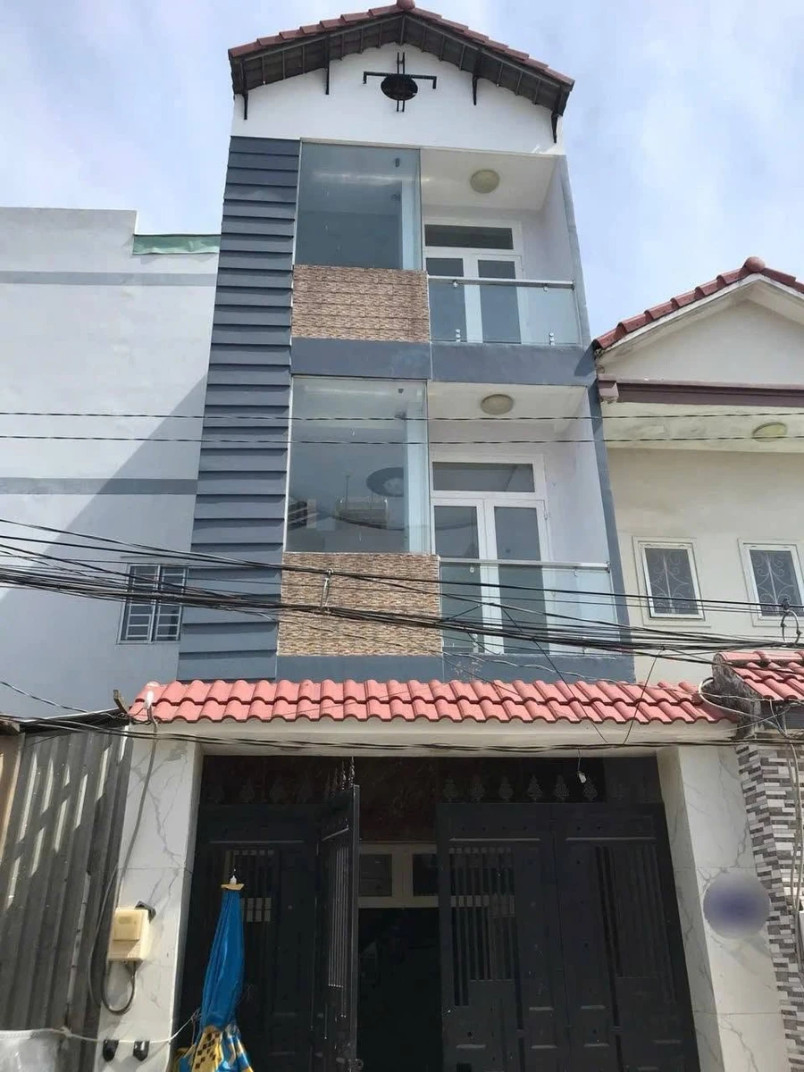Bán nhà hẻm xe tải 1 trệt 2 lầu 72m2 Bình Hưng Hòa, Bình Tân, giá nhỉnh 6 tỷ - Ảnh thu nhỏ 2