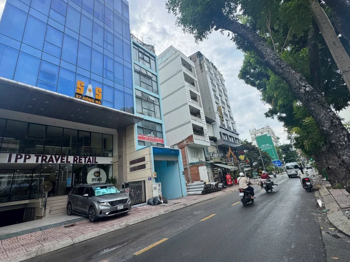 Bán mặt tiền Hồng Hà Tân Bình 220m2, giá 65 tỷ - Ảnh 1