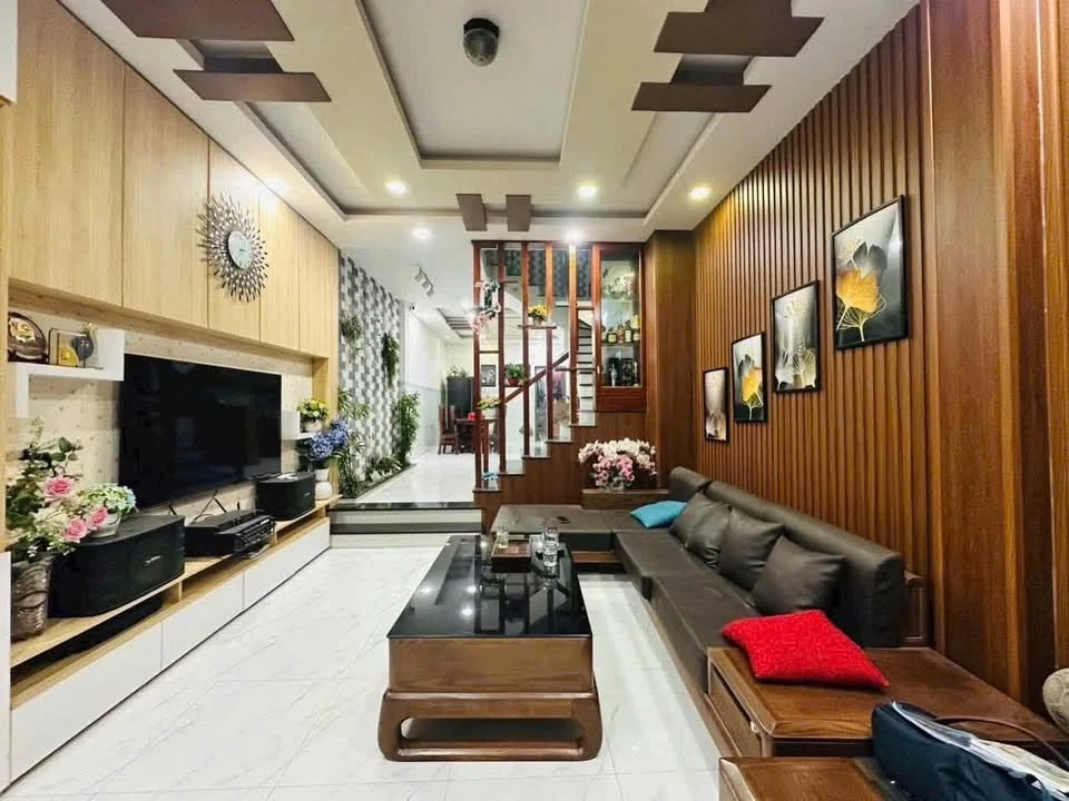 Bán nhà 3 tầng 4PN full nội thất 8 tỷ Nha Trang - Ảnh thu nhỏ 5