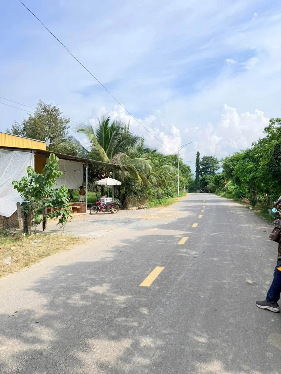 Bán đất mặt tiền Liên Xã Khánh Hòa 310m2 220 triệu - Ảnh thu nhỏ 2