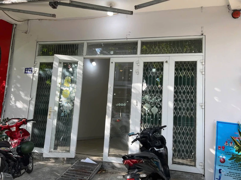 Bán nhà cấp 4 gác đúc 92,6m2 Lê Thành Phương Tuy Hoà