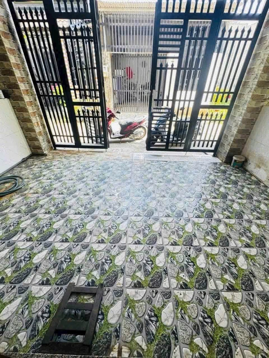Cho thuê nhà gác lửng 100m² 3 phòng ngủ 4 triệu/tháng Quận 12 - Ảnh thu nhỏ 2