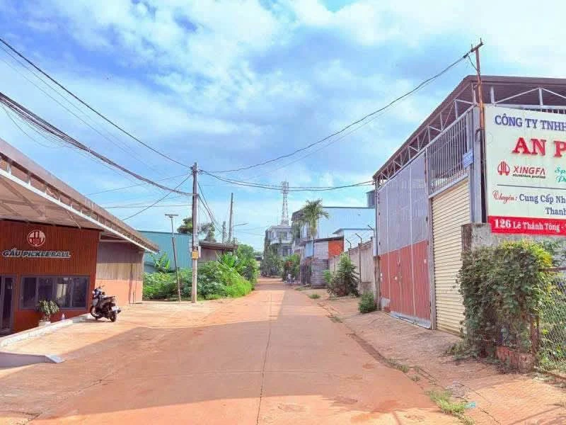 Bán đất thổ cư 100m² Buôn Ma Thuột 6 tỷ 500 triệu - Ảnh 1