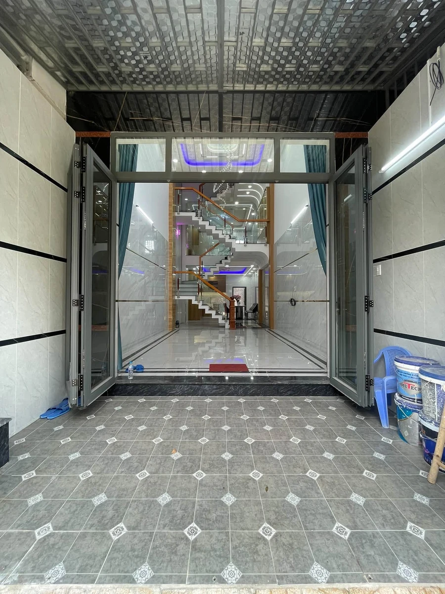 Bán nhà 4x14 trệt lửng 2 lầu Hương Lộ 2, Bình Trị Đông, Bình Tân, nhỉnh 8 tỷ - Ảnh thu nhỏ 2