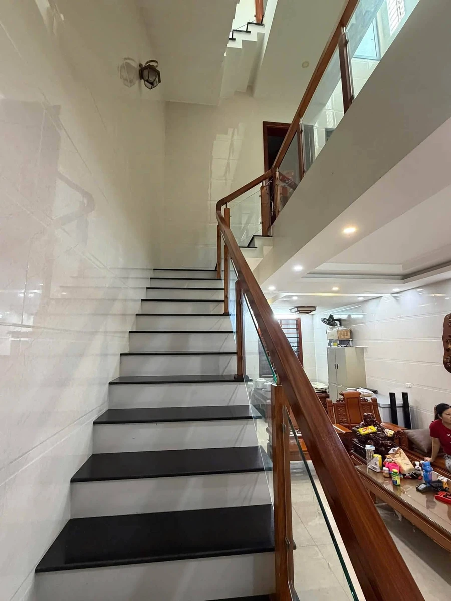 Bán nhà 3 tầng 93m² mặt đường Đội Cung, Thành Vinh - Ảnh thu nhỏ 5
