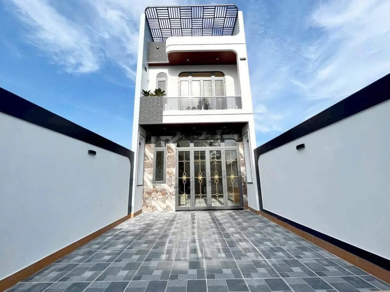 Bán nhà mới 3 phòng ngủ 100m² gần Chợ Biên Hòa, 400 triệu - Ảnh 1