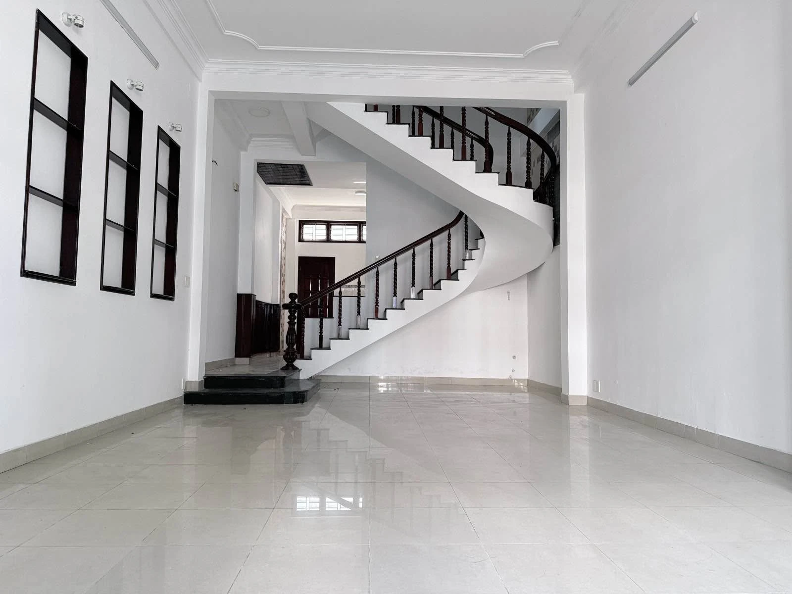 Bán nhà 4 tầng 77m² kinh doanh Hải Châu Đà Nẵng 9 tỷ - Ảnh 1