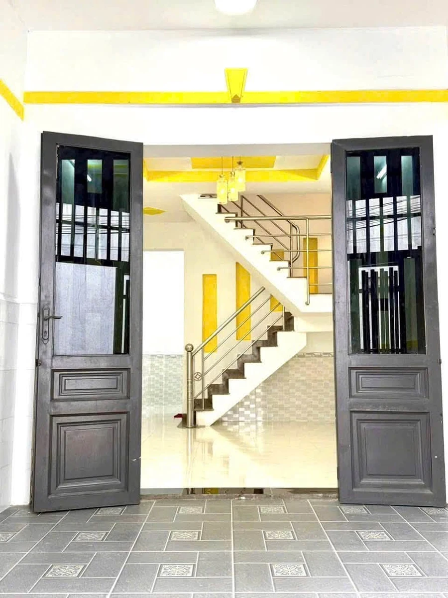 Bán nhà sổ hồng Hóc Môn 46.8m² 2 phòng ngủ 1.68 tỷ - Ảnh thu nhỏ 2