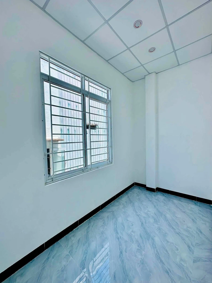 Bán nhà hẻm 40m2 đường Lý Thái Tổ Quy Nhơn - Ảnh thu nhỏ 4