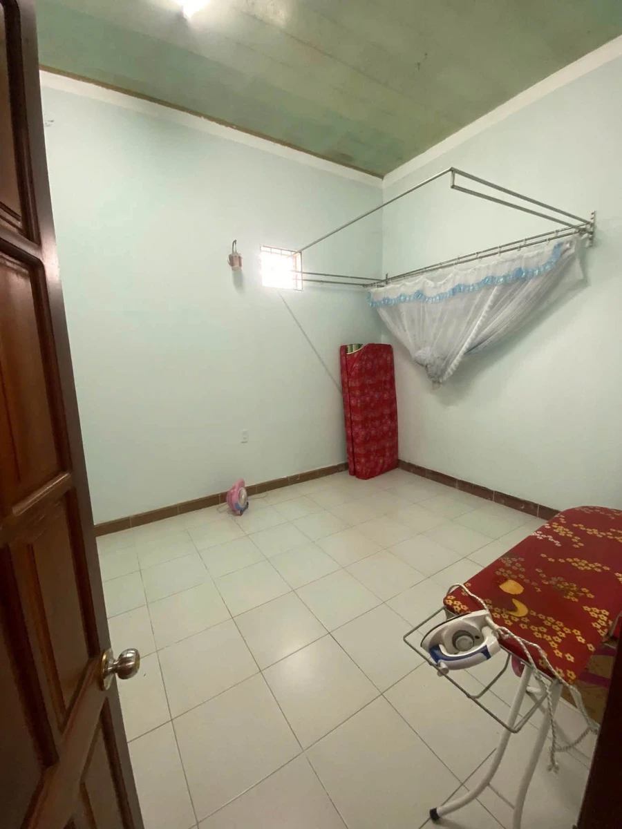 Bán nhà Yết Kiêu Quận 1, 231m², 3PN, 1 tỷ 6xx - Ảnh thu nhỏ 5