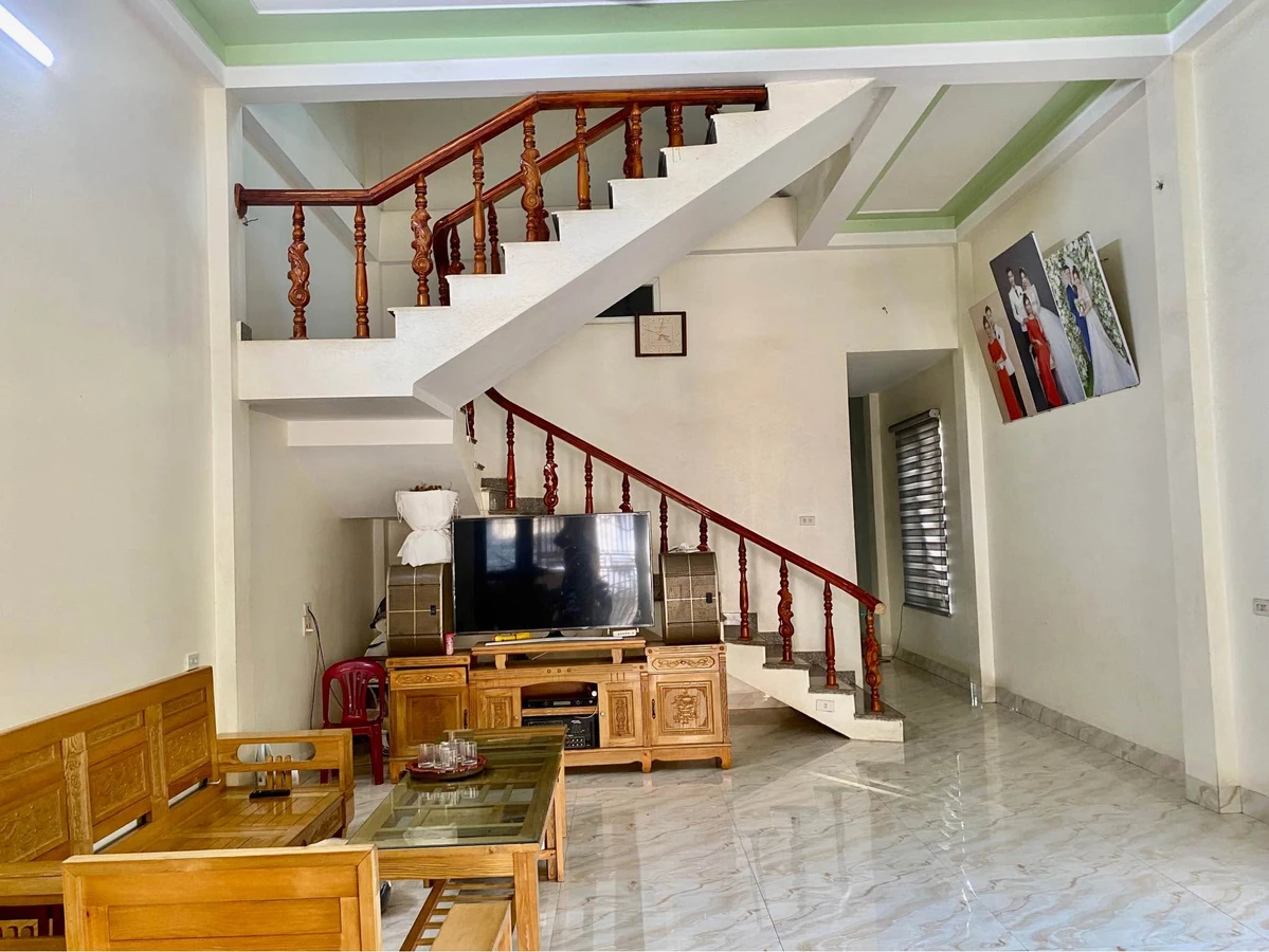 Nhà 2 tầng 125m² đối diện Thanh Niên, Quảng Trạch, giá 2 tỷ - Ảnh 1
