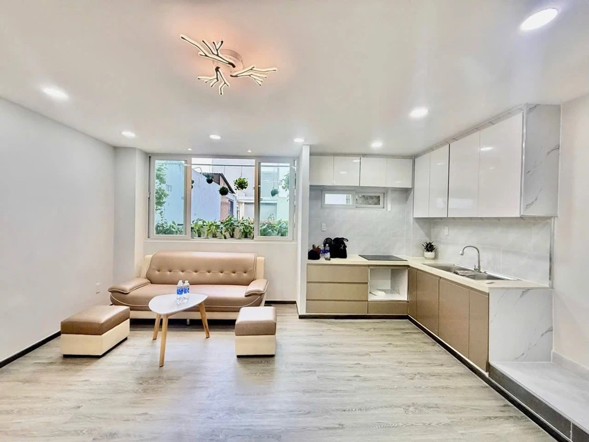 Bán nhà 2 tầng lô góc 60m² Phan Văn Trị, Bình Thạnh, 3PN, giá 3,05 tỷ - Ảnh thu nhỏ 3