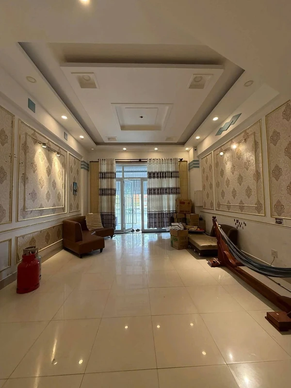 Bán nhà 1 trệt 2 lầu 5x20m đường Trần Bạch Đằng, KĐT Phú Cường, Rạch Giá